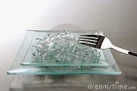 Comer vidrio